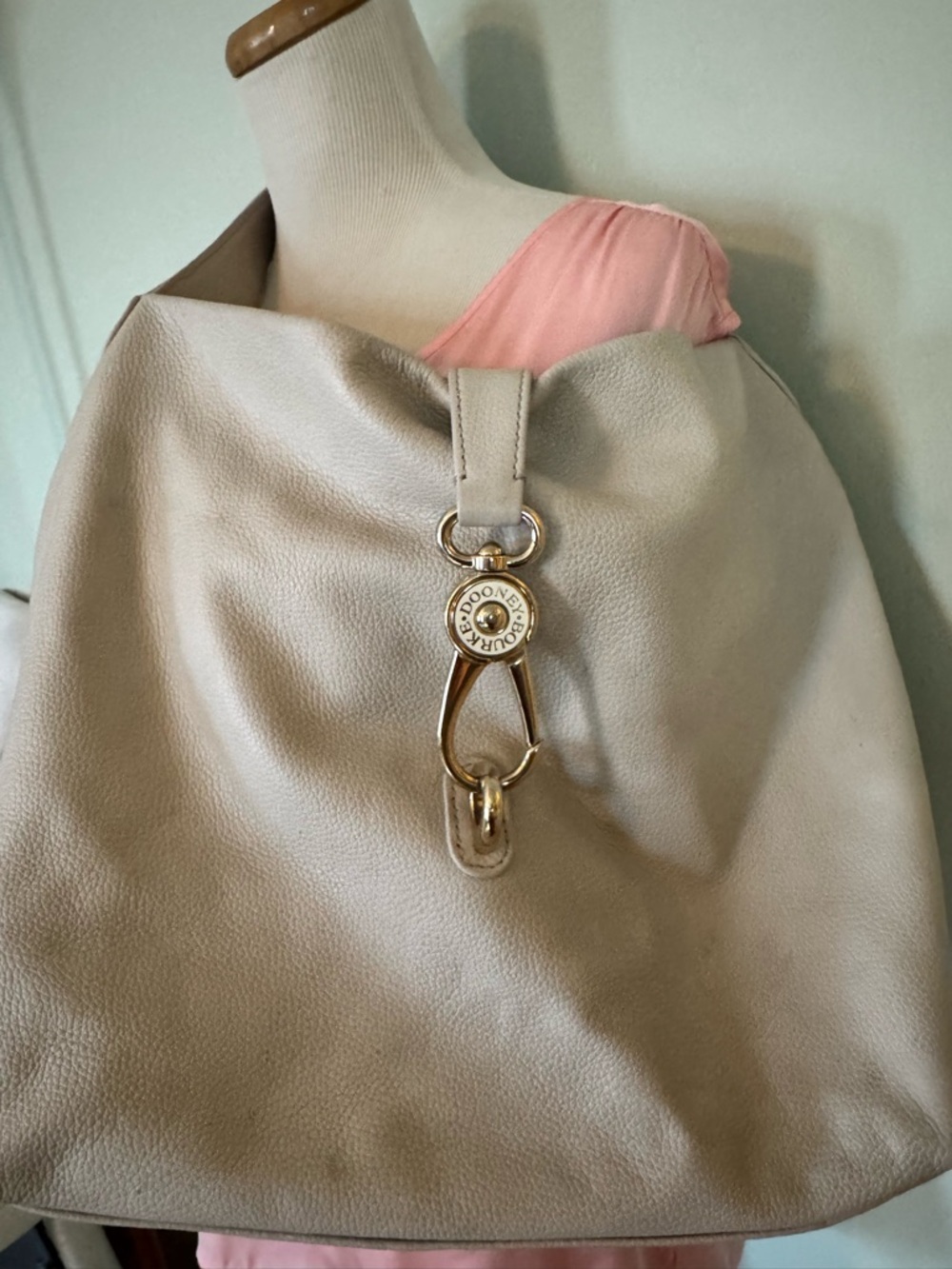 [Dooney and Bourke] Cream Florentine Pebble Grain Leather Logo Lock Shoulder Bag